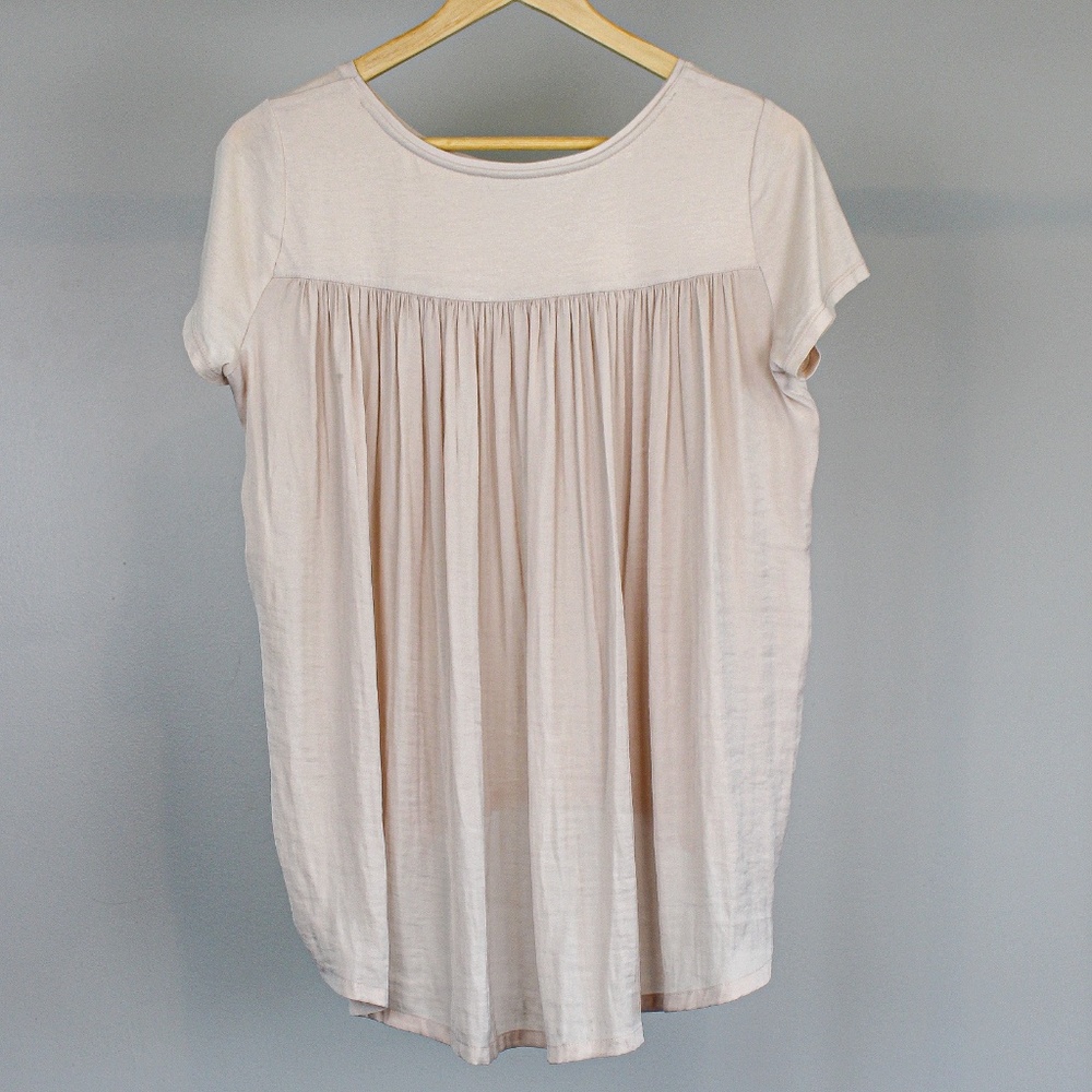 LOFT Cream Silky Back T Shirt Blouse - Small